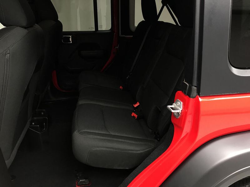 Used 2021 Jeep Wrangler Unlimited Sport AltitudeImage 19