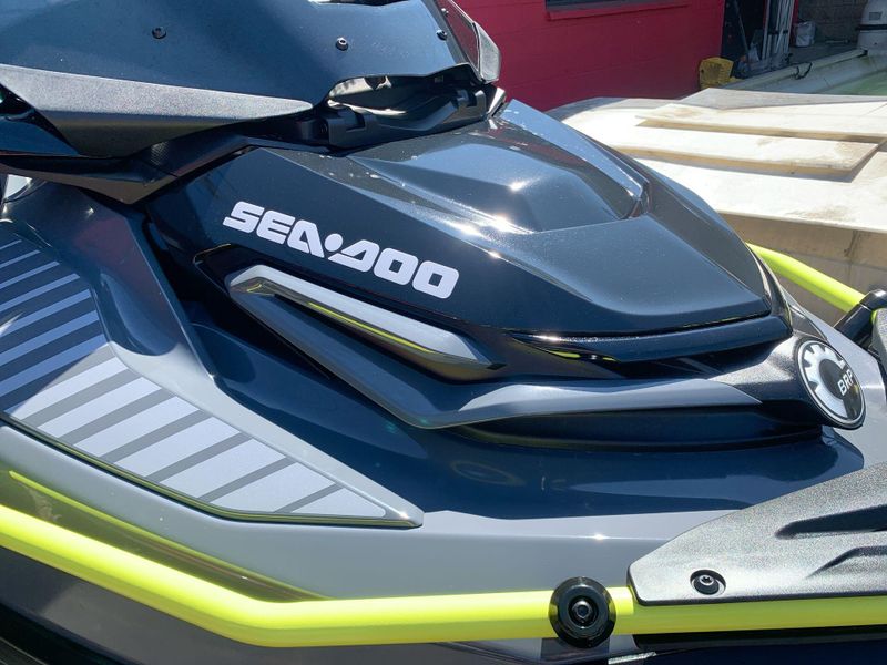 New 2025 Sea-Doo EXPLORER PRO 230 (SOUND SYSTEM) Image 19