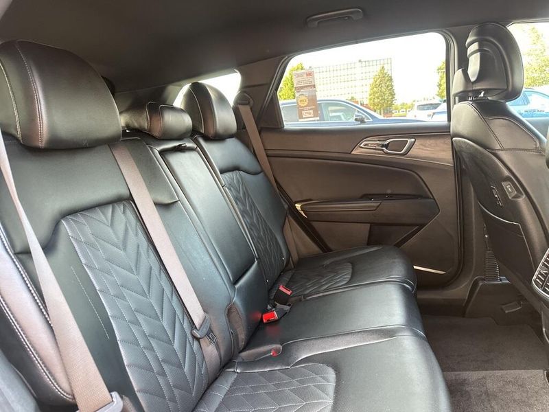 2023 Kia Sportage X-Line photo 17