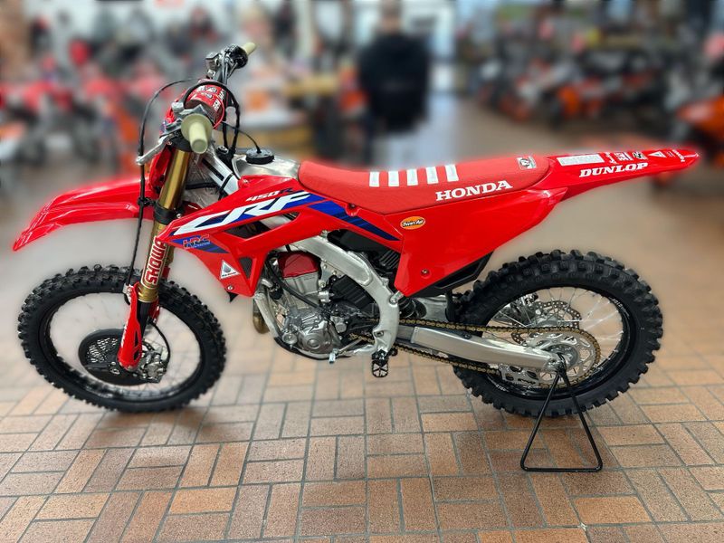 CRF 450 250 21〜24年モデル外装 FIRST LOOK! 2024 HONDA CRF450 & CRF250