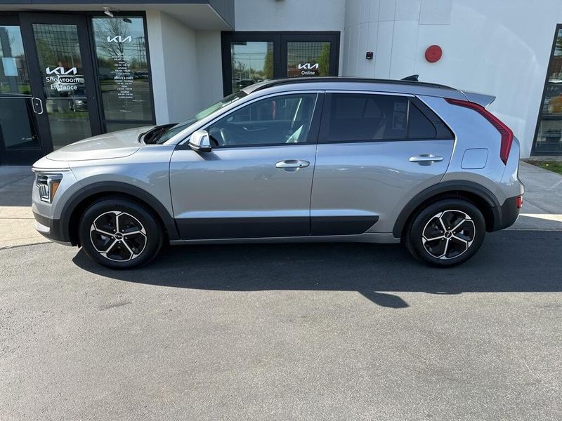 2023 Kia Niro EXImage 8