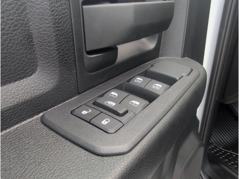 2025 RAM 2500 Tradesman Crew Cab 4x4 6