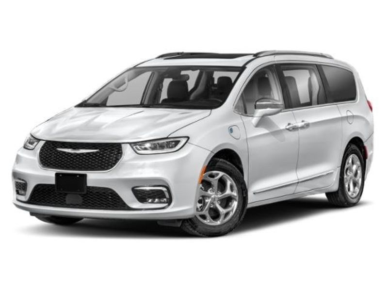 2023 Chrysler Pacifica Plug-in Hybrid Touring LImage 1