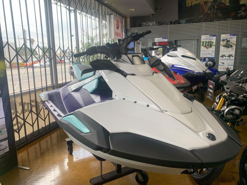 New 2025 Yamaha JETBLASTER LTD Image 3
