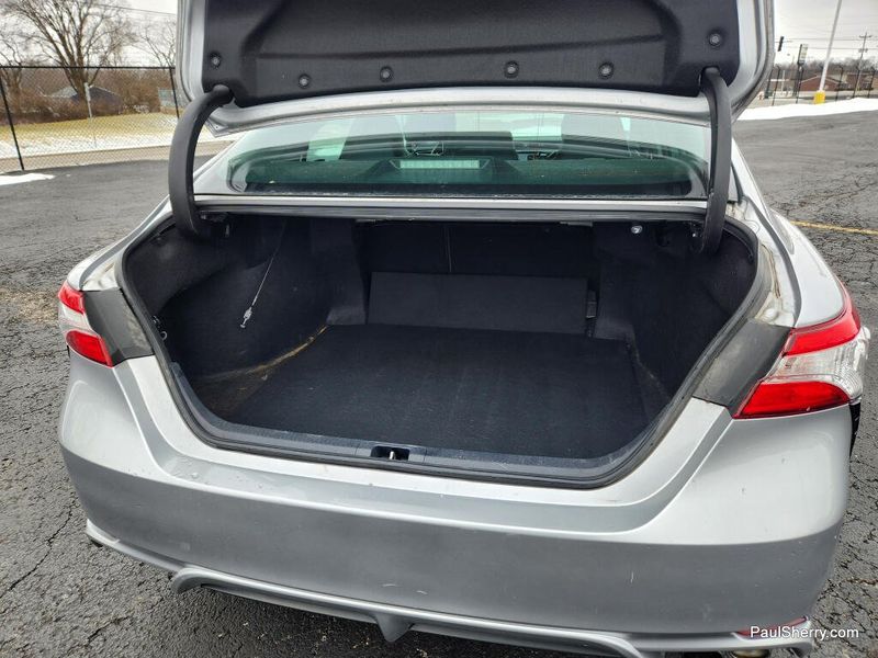 Used 2020 Toyota Camry SE