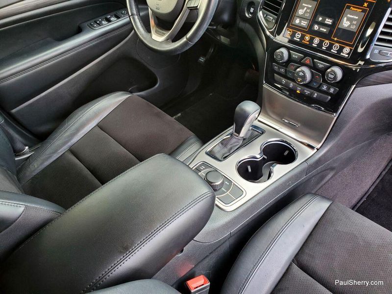 2022 Jeep Grand Cherokee WK Laredo X AltitudeImage 32