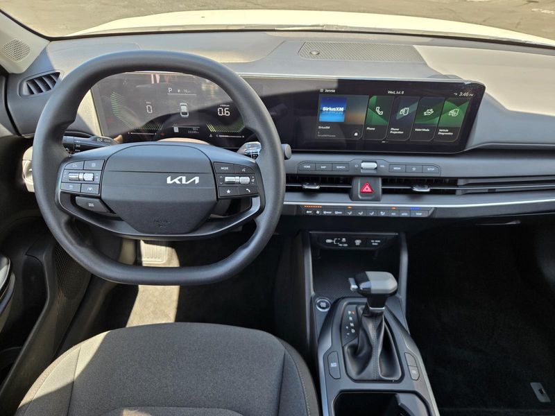 Used 2025 Kia K4 LXS FWD