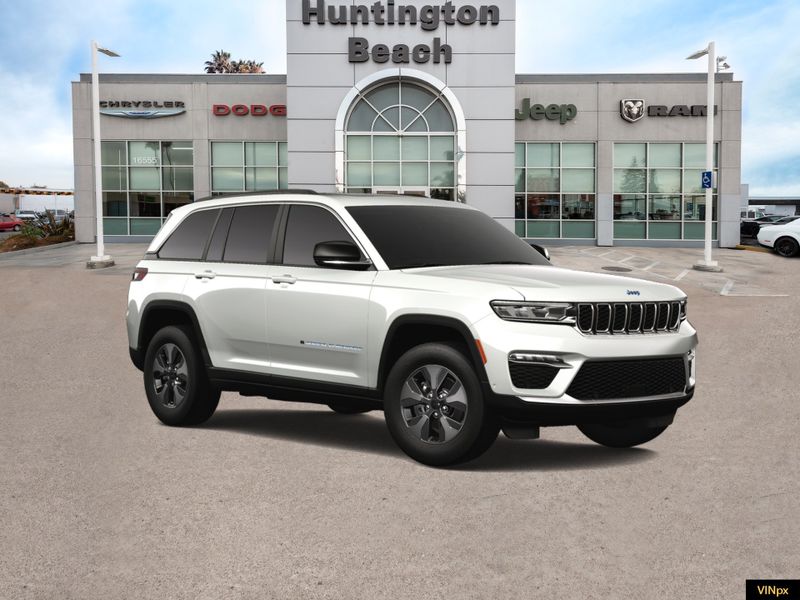2023 Jeep Grand Cherokee 4xe Base 4x4 in a Bright White exterior color and Global Blackinterior. BEACH BLVD OF CARS beachblvdofcars.com 