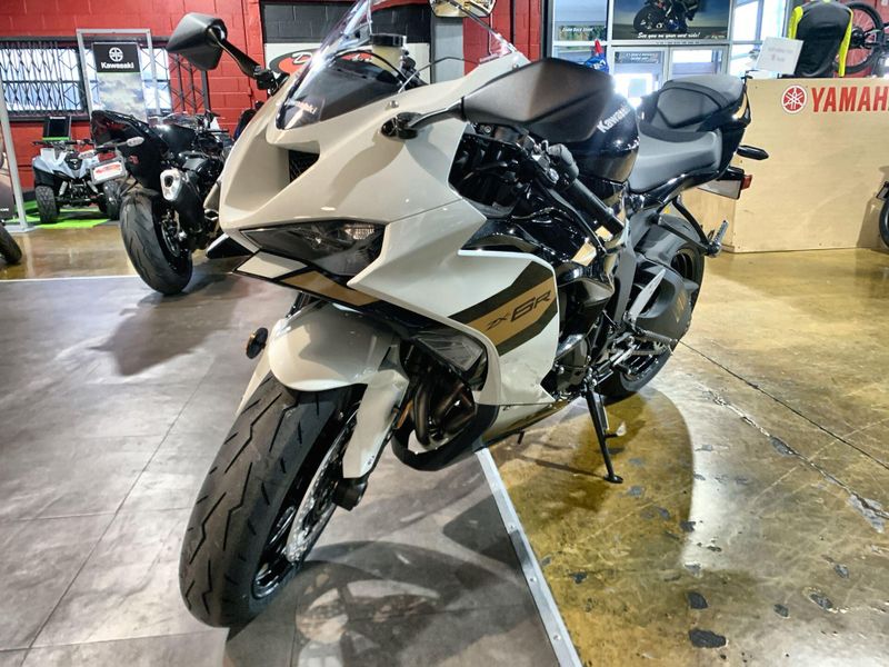 New 2026 Kawasaki NINJA ZX-6R ABS Image 25