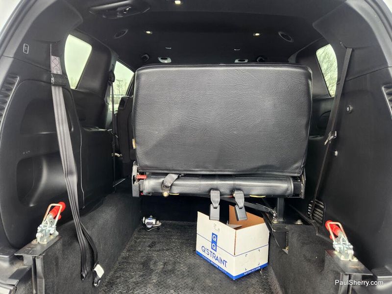 Used 2024 Chrysler Pacifica Touring