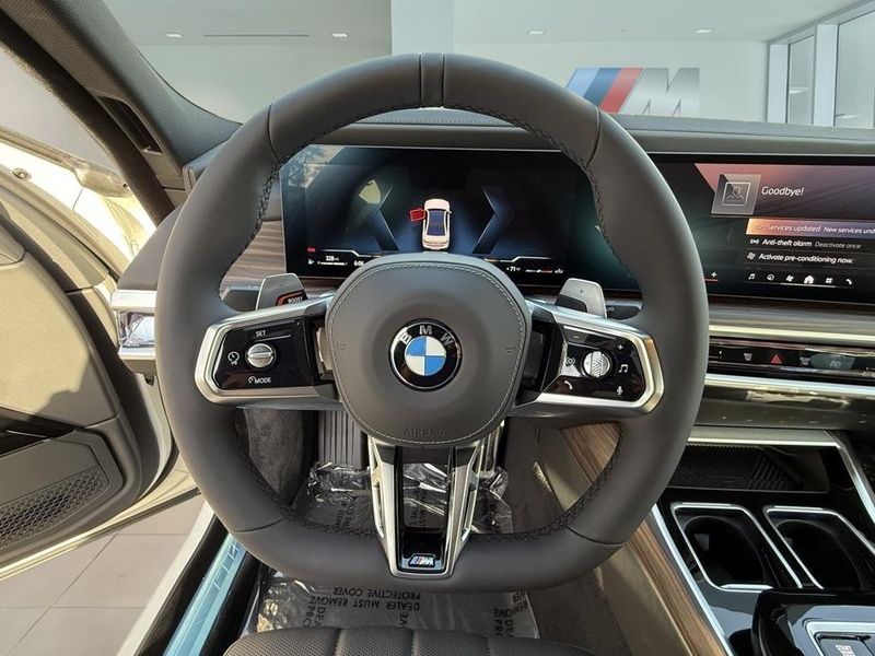 2025 BMW 7 Series 760i xDriveImage 22