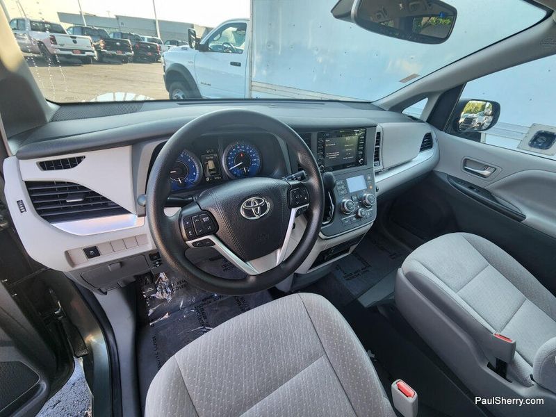 Used 2020 Toyota Sienna LE