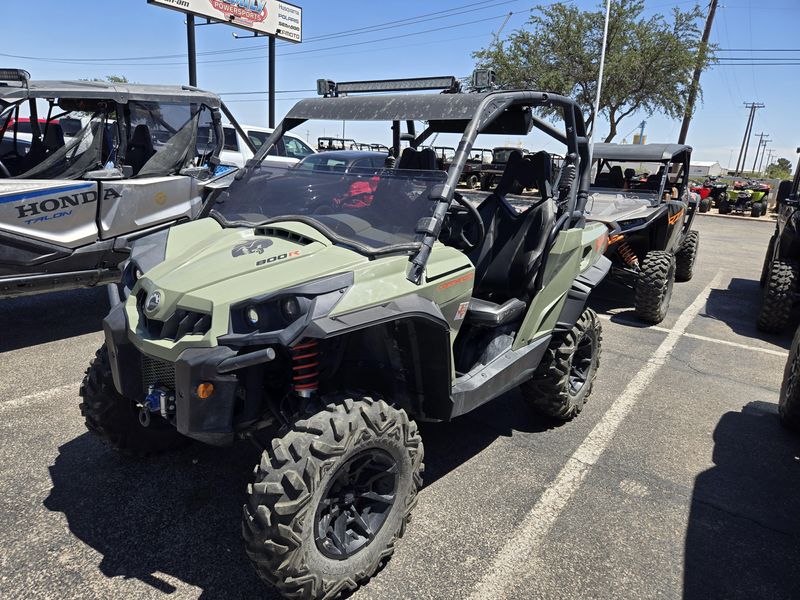 USED 2019 CAN-AM COMMANDER DPS 800R EFI Image 3