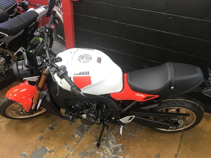2024 Yamaha XSR900 Image 6