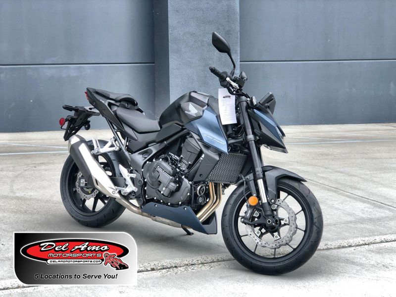 New 2026 Honda CB750 HORNET E-CLUTCH Image 1