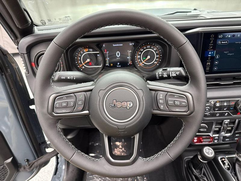 New 2026 Jeep Wrangler 4-door Rubicon XImage 10