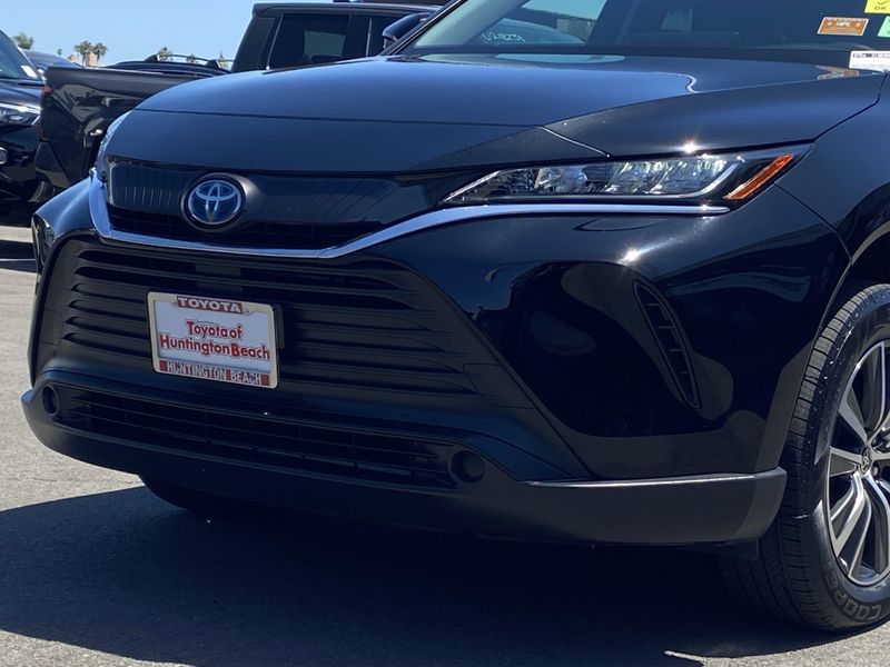 Used 2021 Toyota Venza LEImage 7