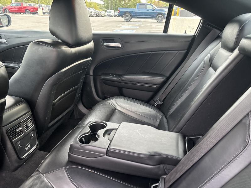 Used 2021 Dodge Charger SXTImage 29