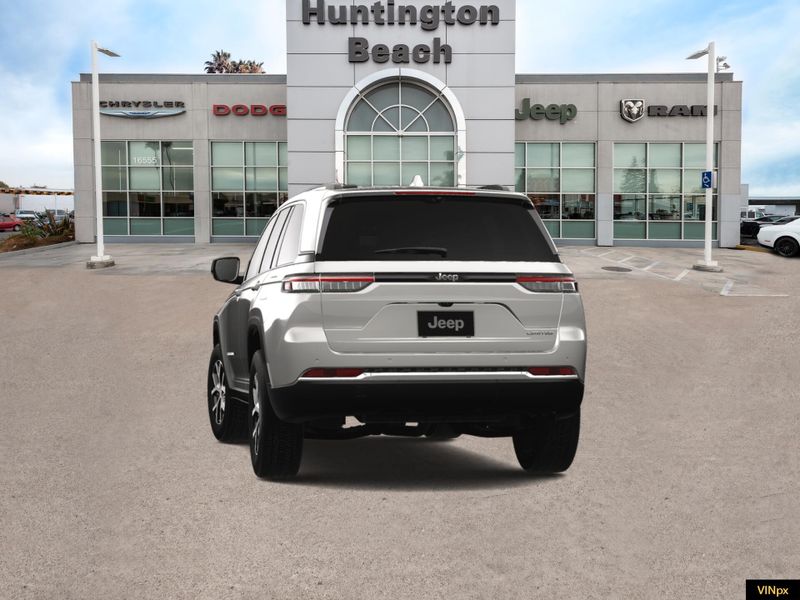 2023 Jeep Grand Cherokee Limited 4x2Image 11