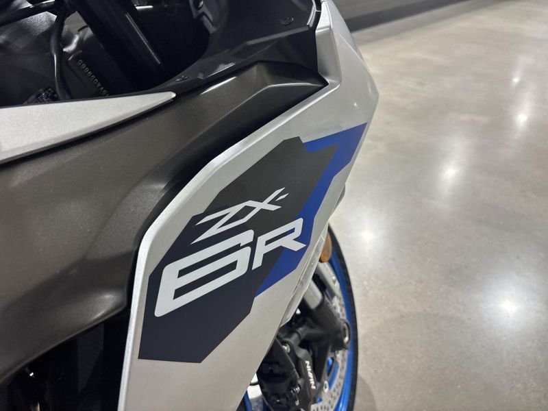 New 2027 Kawasaki NINJA ZX-6R Image 18
