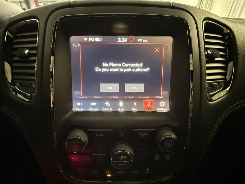 Used 2018 Dodge Durango SRTImage 36