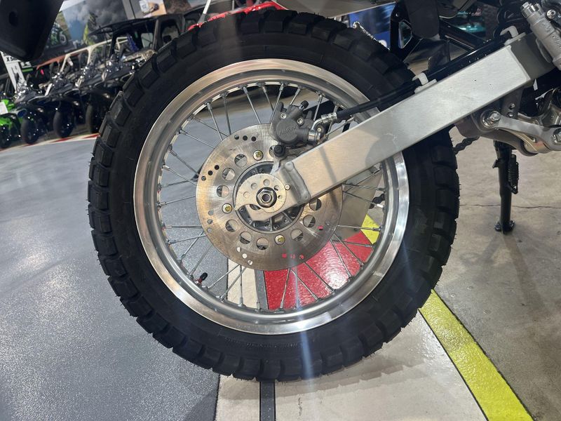 New 2026 Suzuki DR650S Image 19