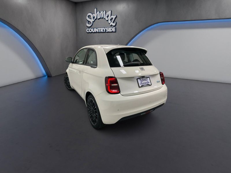 New 2026 Fiat 500e PopImage 9