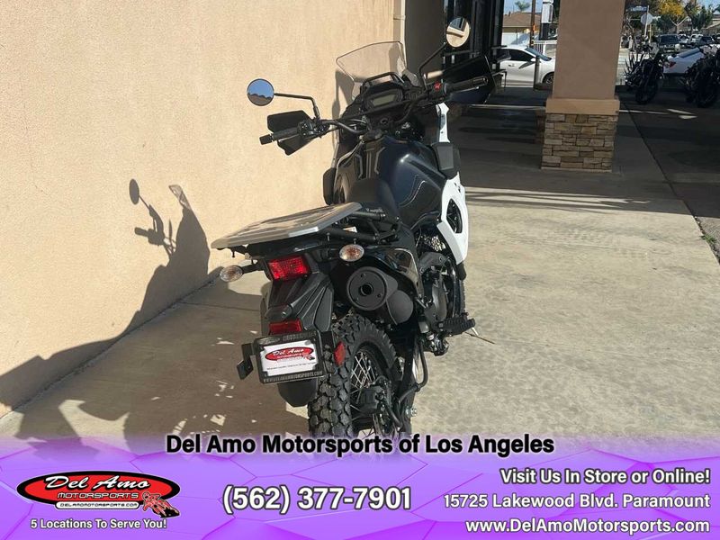 2024 Kawasaki KL650FRFNL-WT1  in a PEARL CRYSTAL WHITE/METALLIC CARBON GRAY exterior color. Del Amo Motorsports of Los Angeles (562) 262-9181 delamomotorsports.com 