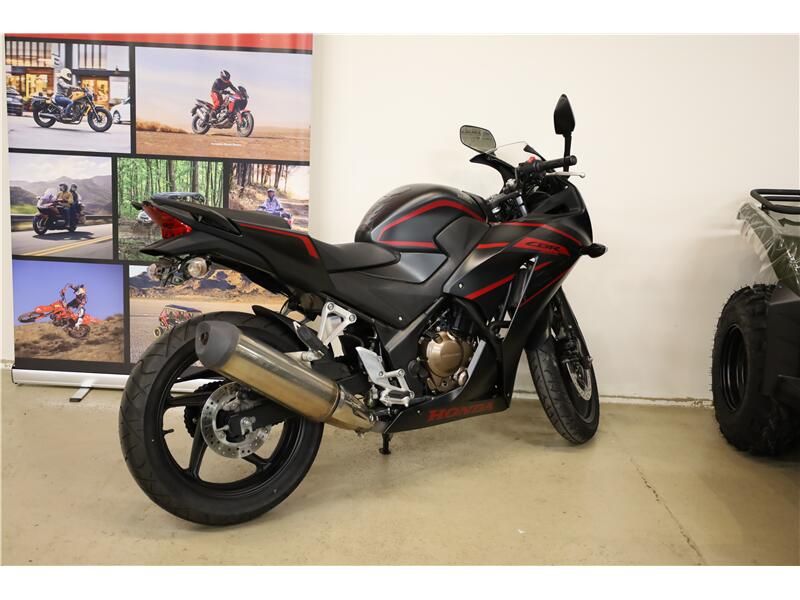 Used 2019 Honda CBR300 Image 2