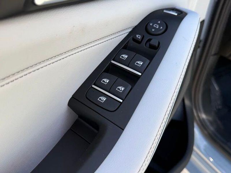 New 2026 BMW X5 sDrive40iImage 16