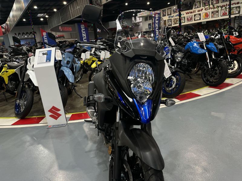 New 2025 Suzuki V-STROM 650 Image 13