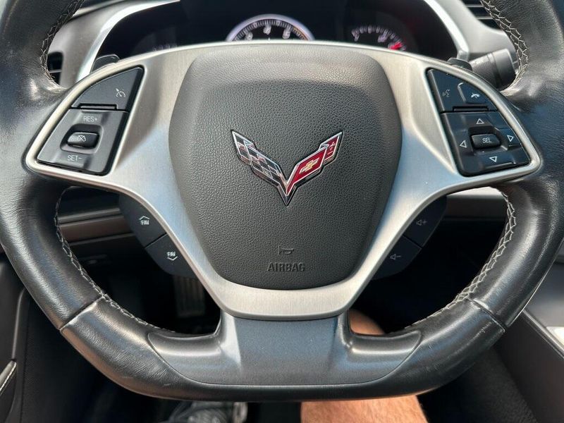 2019 Chevrolet Corvette StingrayImage 3
