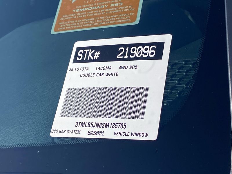 New 2025 Toyota Tacoma SR5Image 21