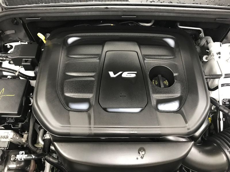 2017 Jeep Grand Cherokee AltitudeImage 18