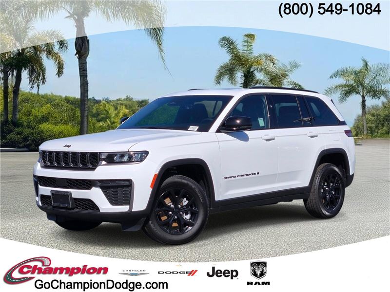 New 2026 Jeep Grand Cherokee Laredo Altitude 4x4