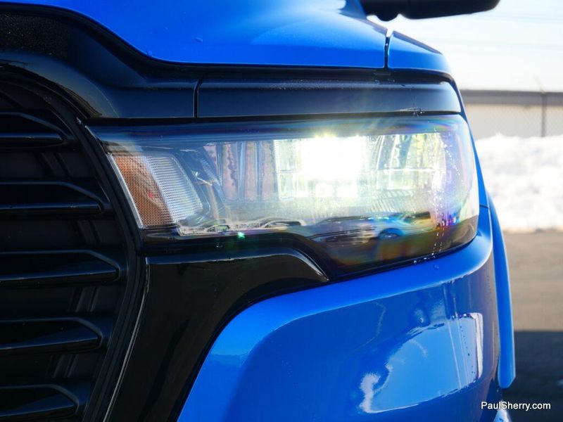 New 2026 RAM 1500 Laramie Crew Cab 4x4 5'7' Box