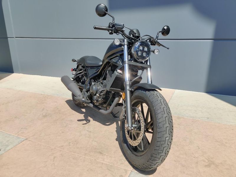 2024 Honda REBEL 300 ABS Image 2