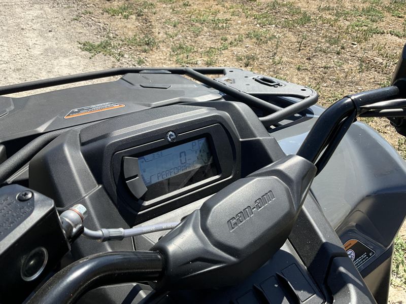 New 2026 Can-Am OUTLANDER 500 DPS Image 8