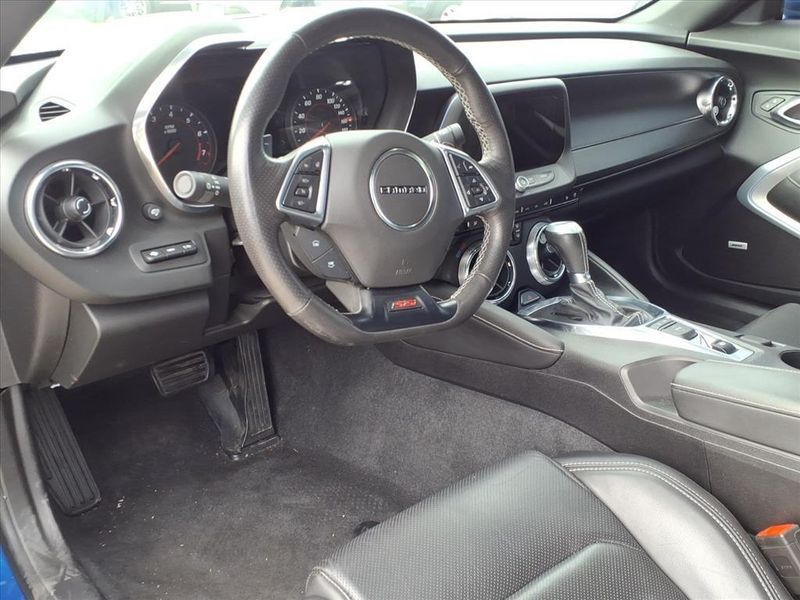 Used 2019 Chevrolet Camaro SSImage 4