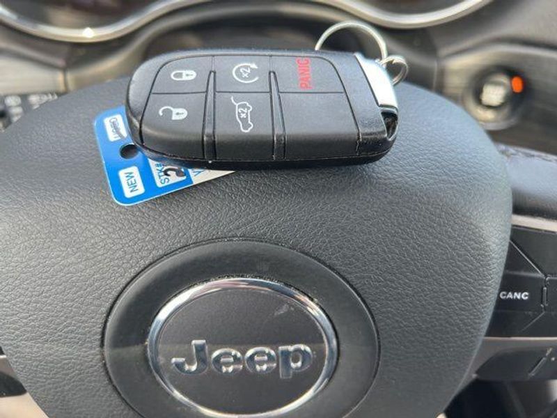2020 Jeep Grand Cherokee Altitude