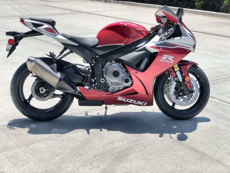 New 2027 Suzuki GSX-R750 Image 18
