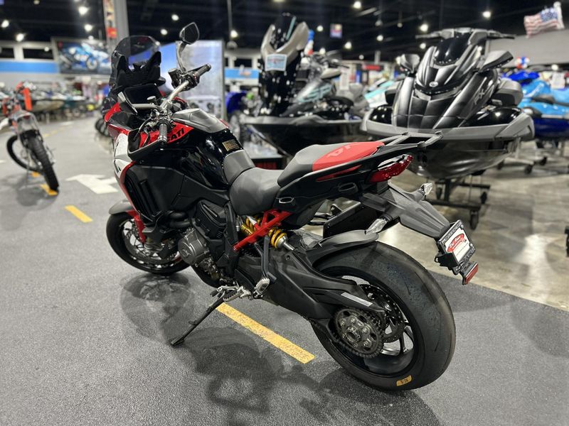 Used 2023 Ducati MULTISTRADA V4 PIKES PEAK Image 5