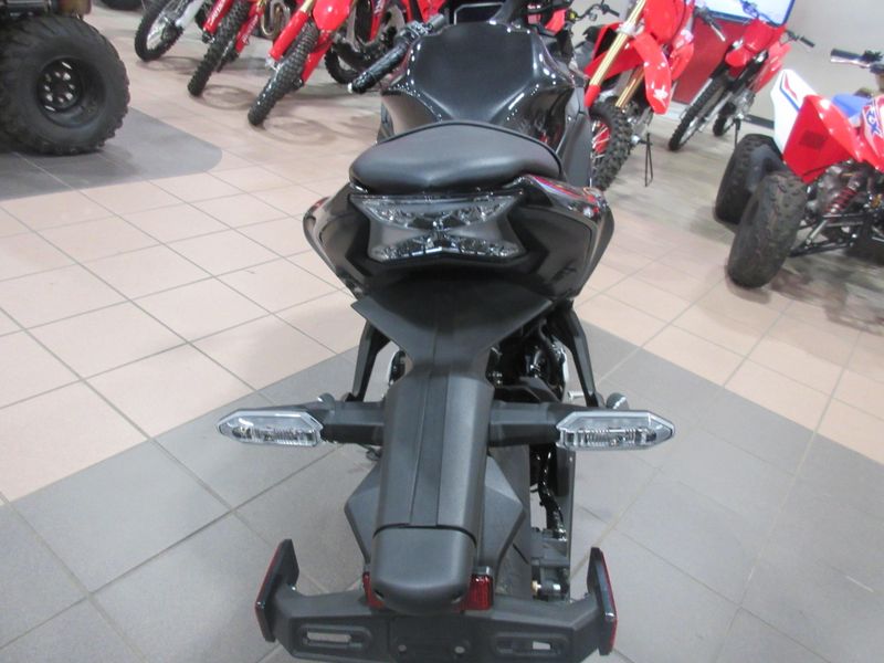 NEW 2026 KAWASAKI NINJA 650 Image 12