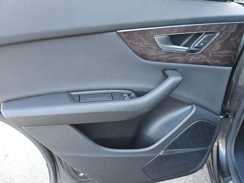 Used 2019 Audi Q8 Prestige