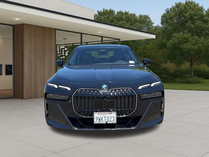 Used 2026 BMW 7 Series 740iImage 4