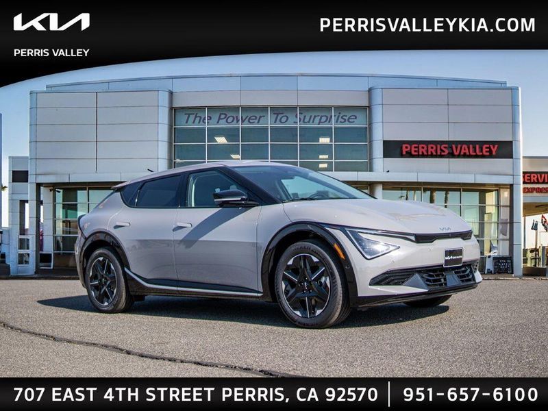 New 2026 Kia EV6 LightImage 1