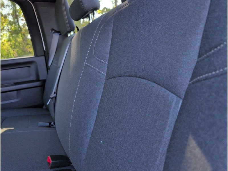 Used 2022 RAM 2500 TradesmanImage 32