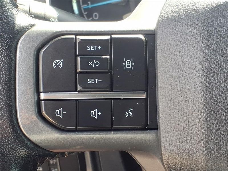 Used 2022 Ford F-150 XLTImage 18