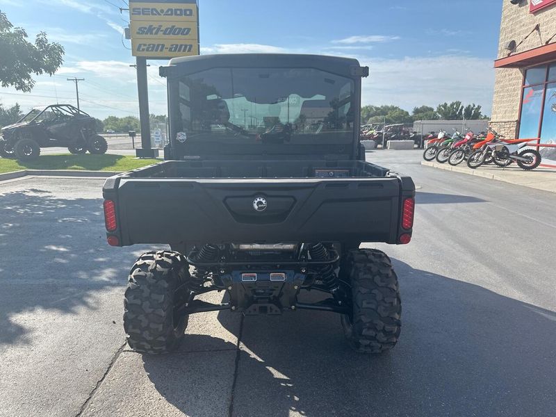 2025 Can-Am DEFENDER DPS CAB 65 HD9 