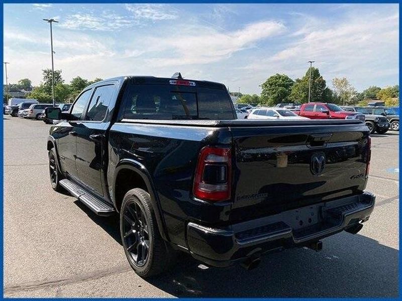 2021 RAM 1500 LaramieImage 4